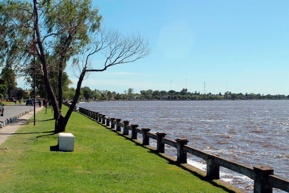 laguna san miguel del monte