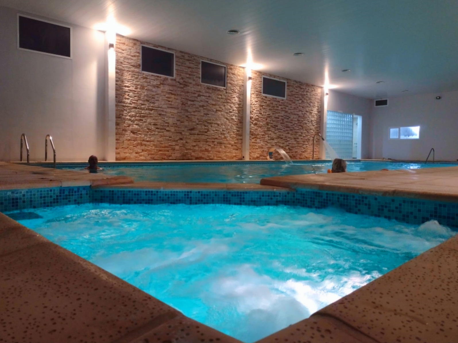 jacuzzi-c