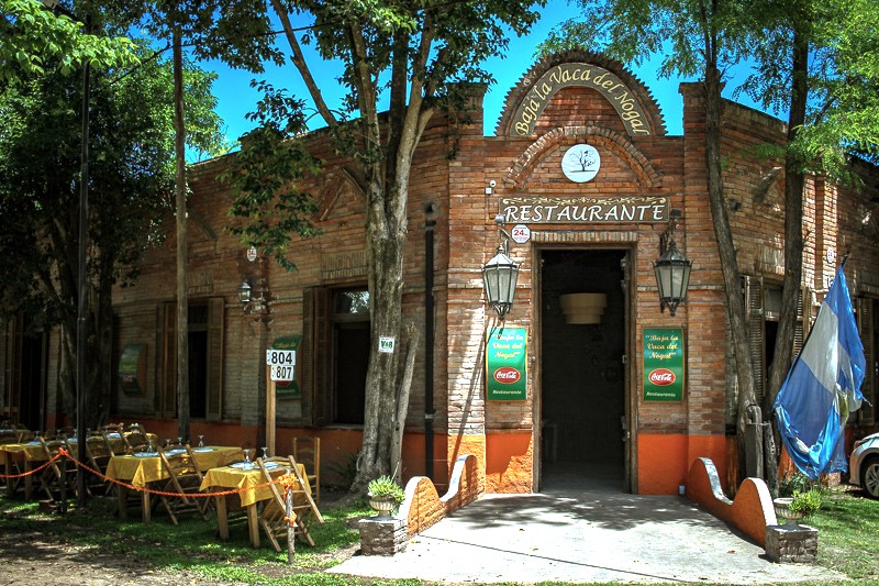 ESQUINA TOMAS FOFRE